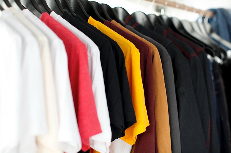 2. Olhar guarda roupa